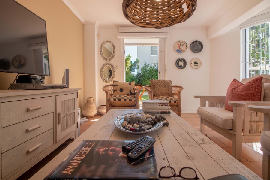 To Let 2 Bedroom Property for Rent in Devils Peak Western Cape